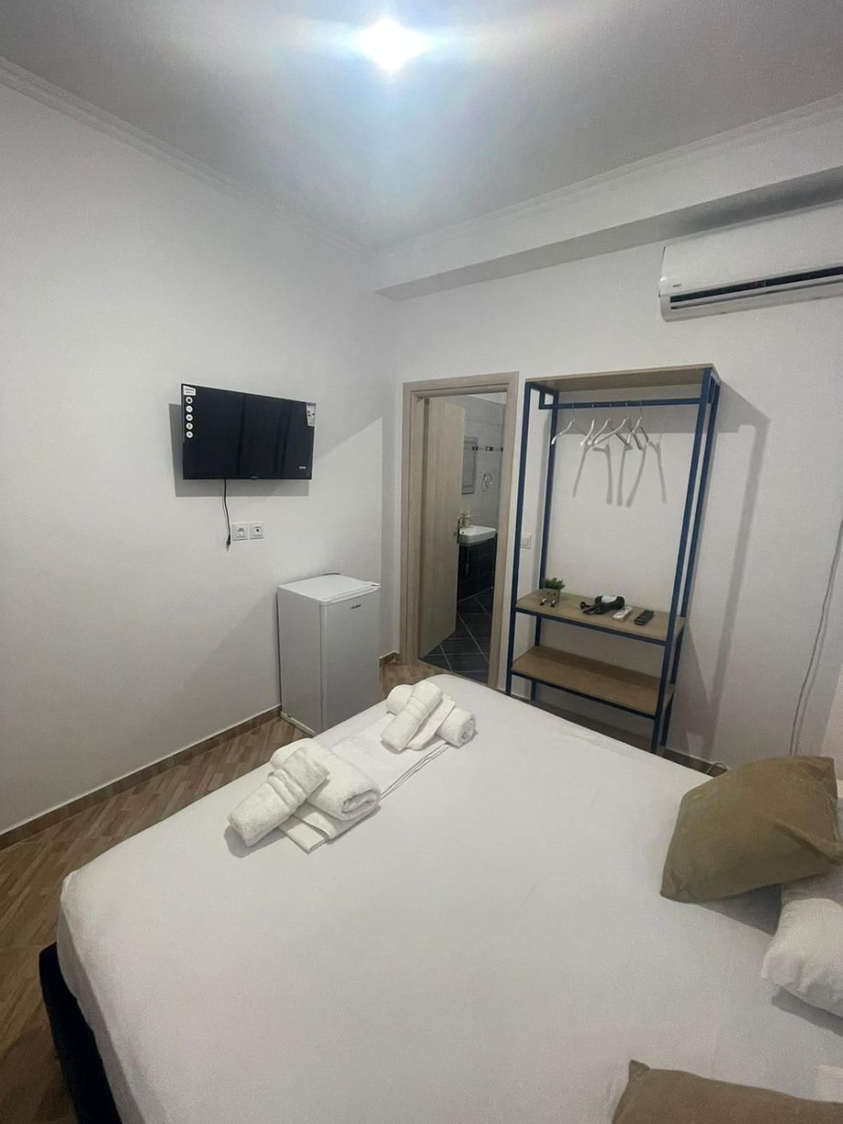 סרנדה Vanesa Rooms מראה חיצוני תמונה